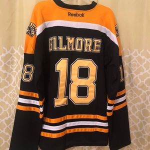 Bruins hockey jersey. Happy Gilmore.